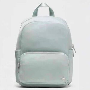 Everywhere Backpack Small 11.5L Metal Hardware